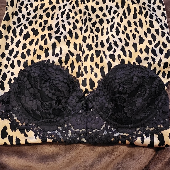 VINTAGE VICTORIAS SECRET 2ND SKIN ANIMAL PRINT MIRACLE BRA DRESS/SLIP 36C - Picture 16 of 16